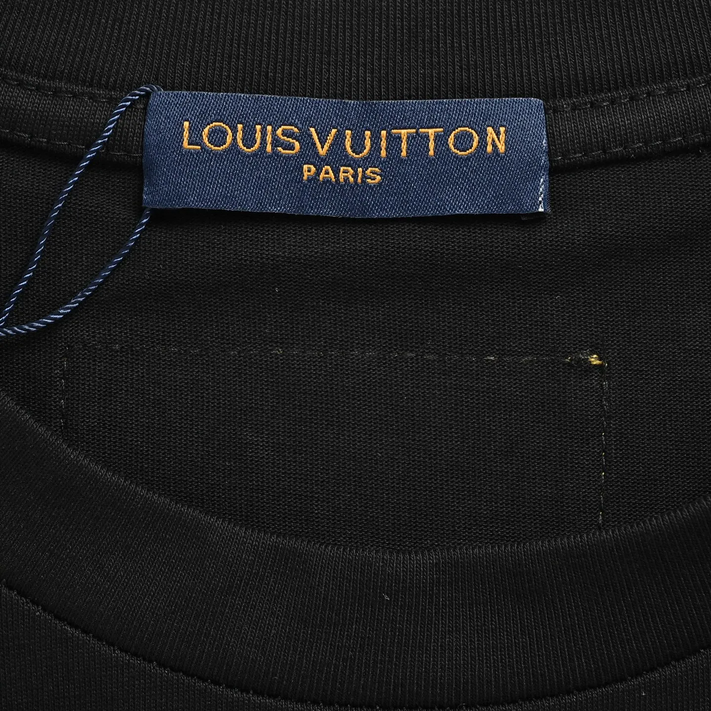 Louis Vuitton/ LV